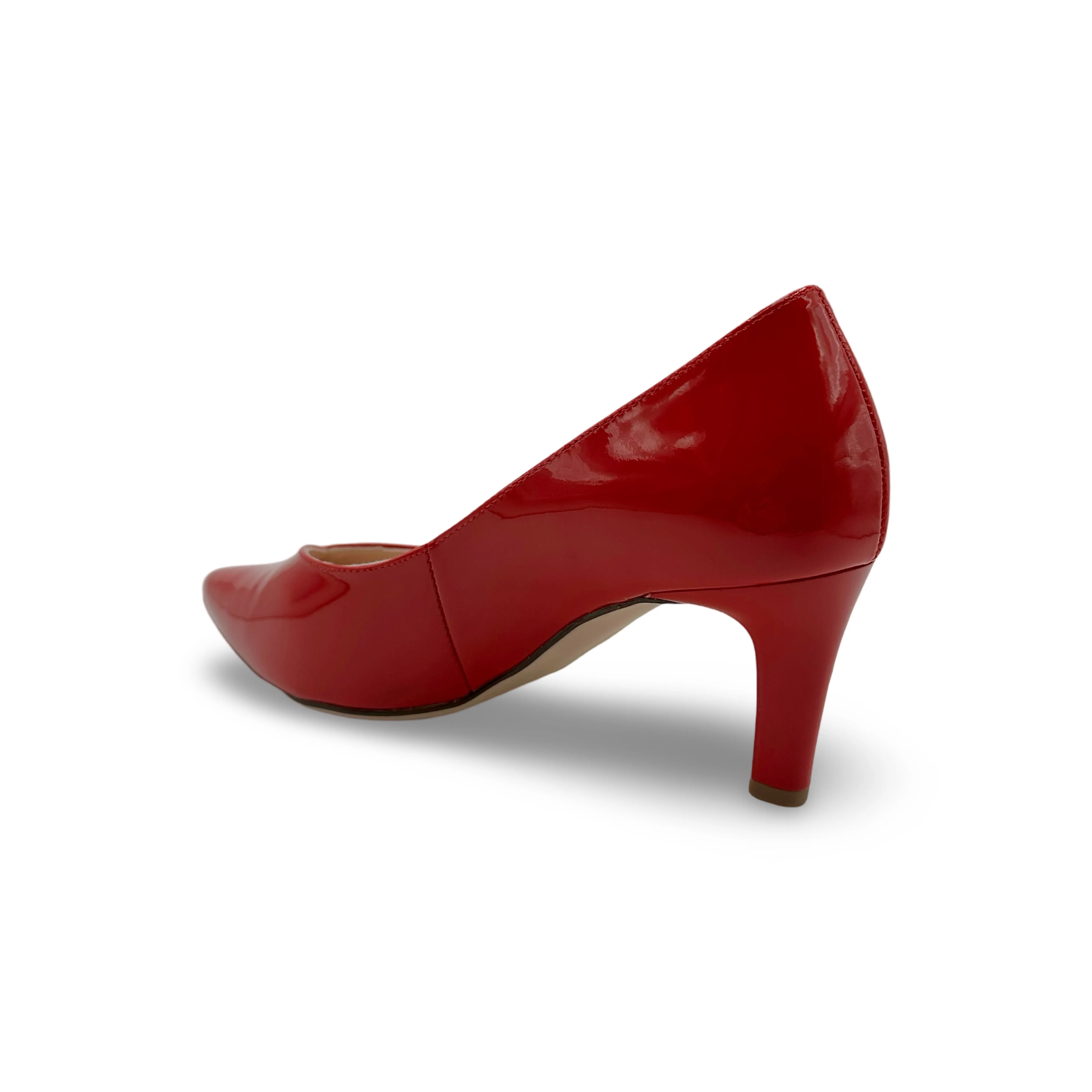 176704 Red Pump