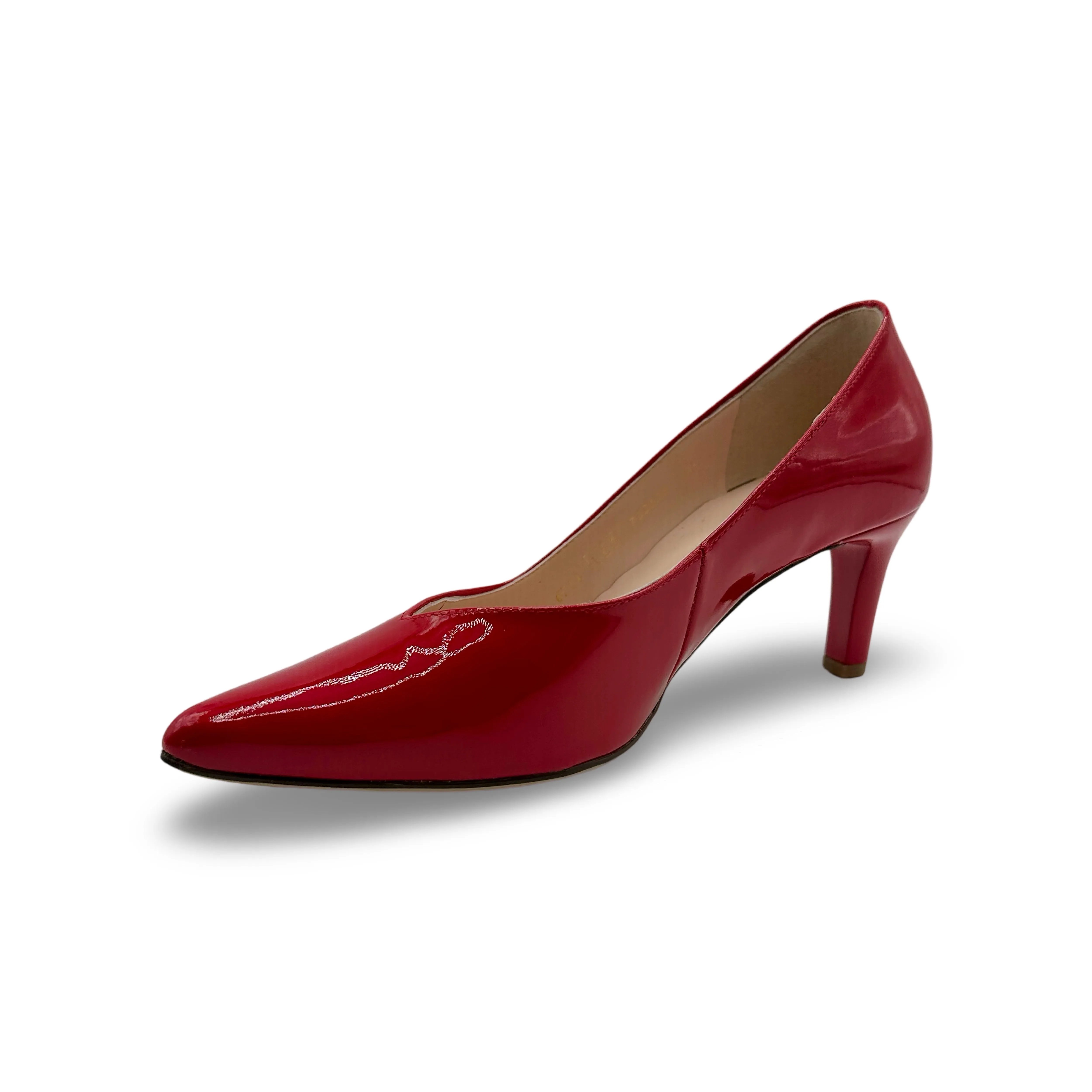 176704 Red Pump