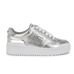 Aleno Laceup Sneaker