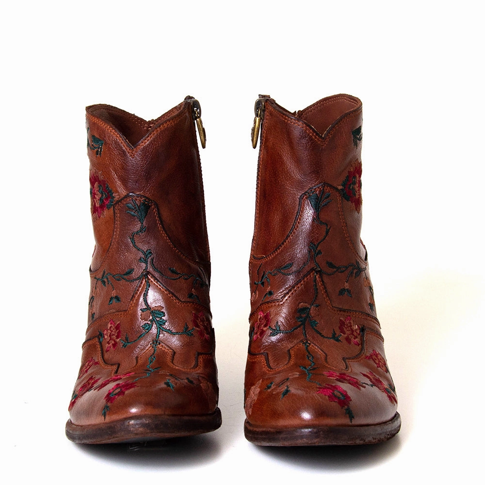 Aversa Women's Leather Western Boot