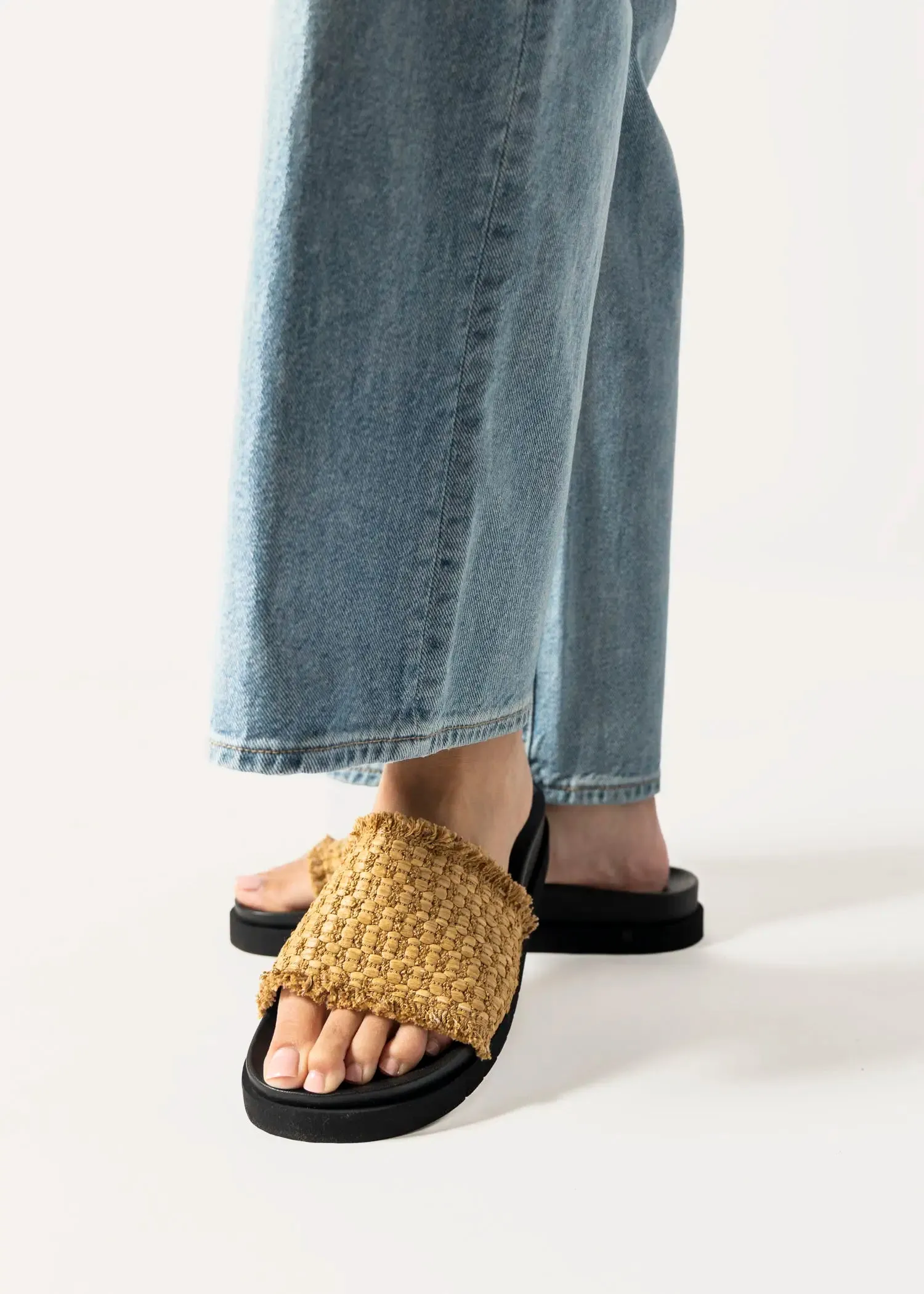 Bernie Footbed Sandal