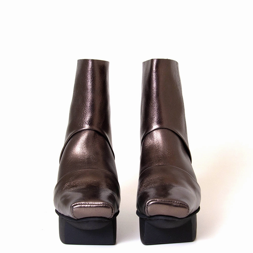 Challenge Platform Leather Ankle Boot