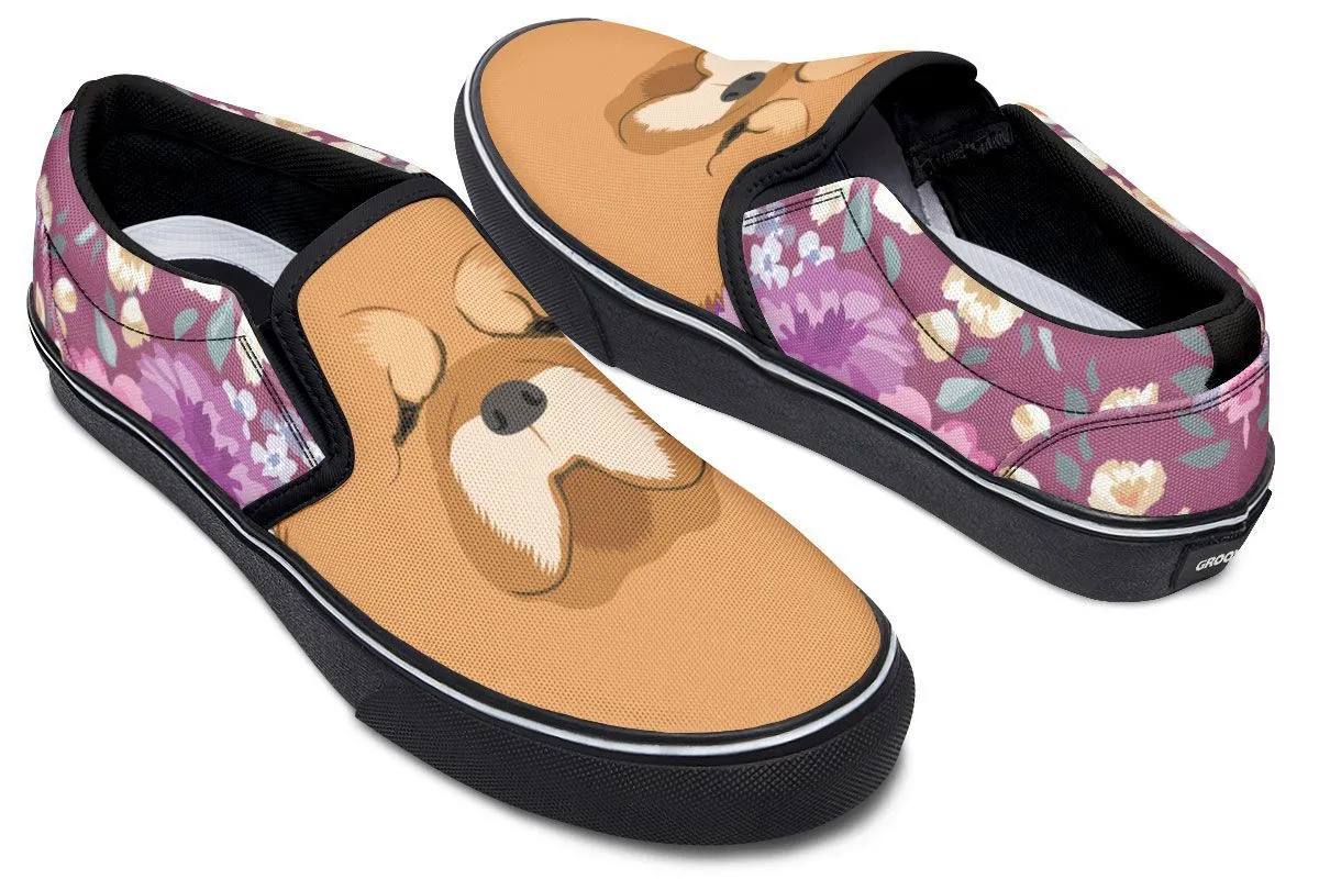 Chow Chow Dog Portrait Slip-On Shoes