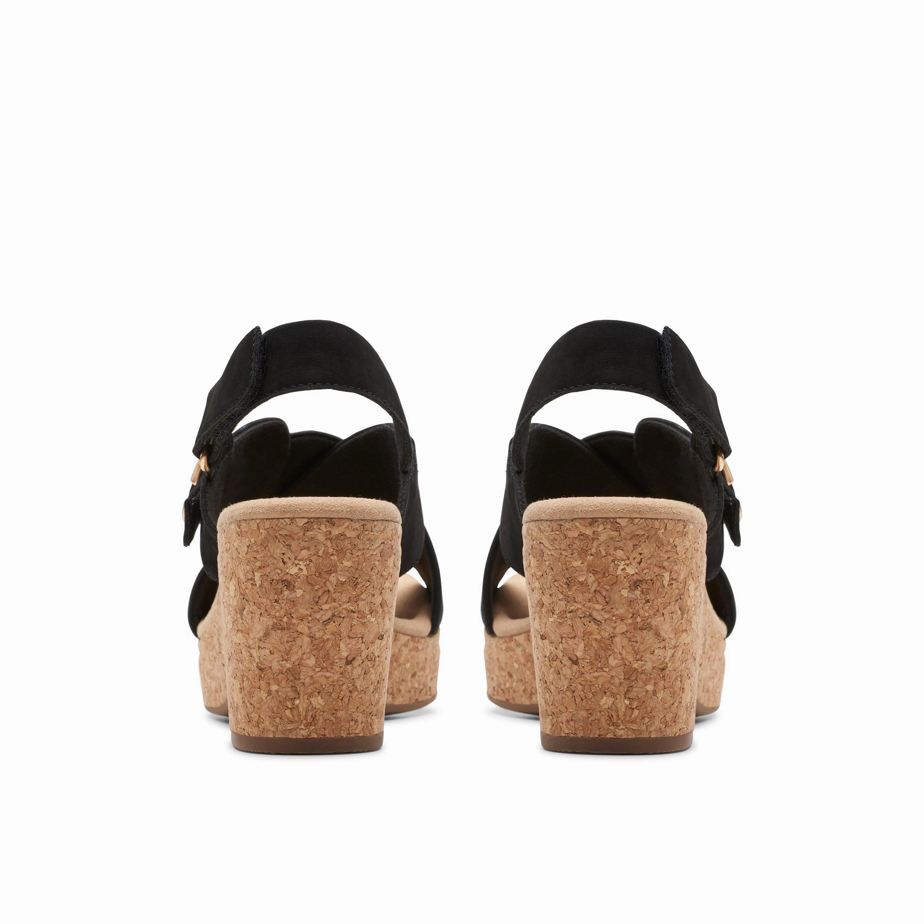 Clarks Giselle Dove in Black Nubuck