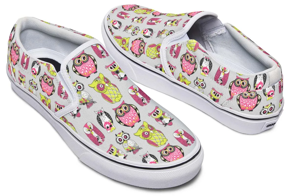 Colorful Owl Pattern Slip-On Shoes
