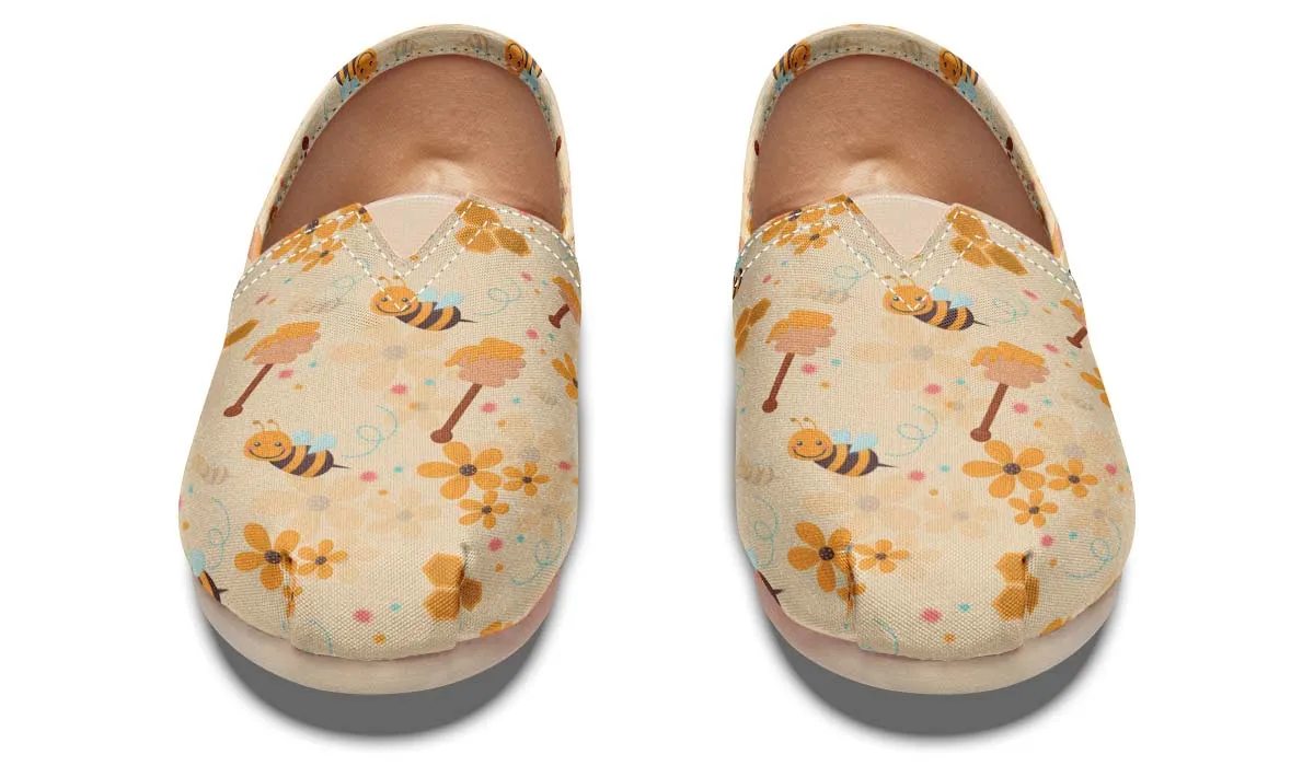 Cute Bumblebee Pattern Casual Shoes