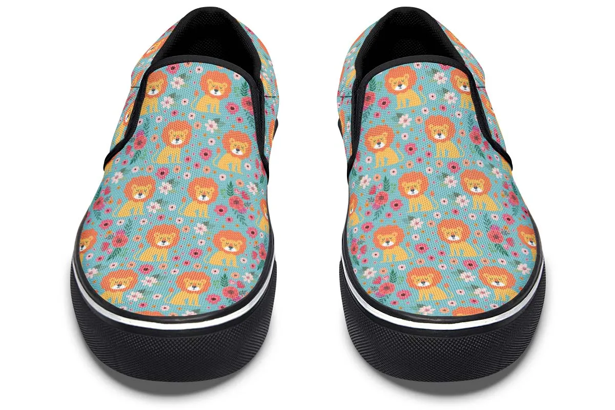 Cute Lion Pattern Slip-On Shoes