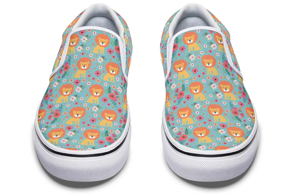Cute Lion Pattern Slip-On Shoes