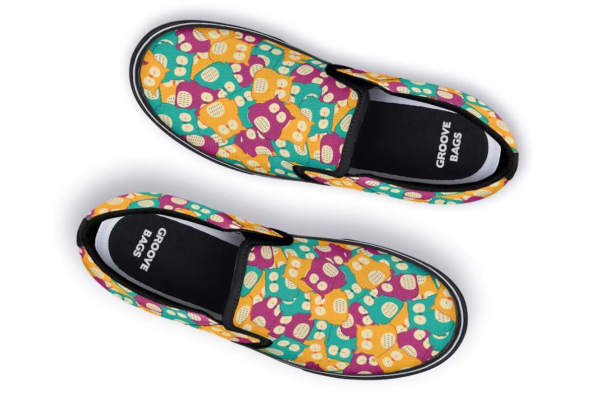 Cute Owl Pattern Slip-On Shoes