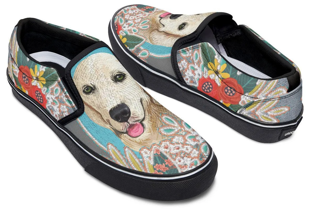 Denim Style Golden Retriever Slip-On Shoes