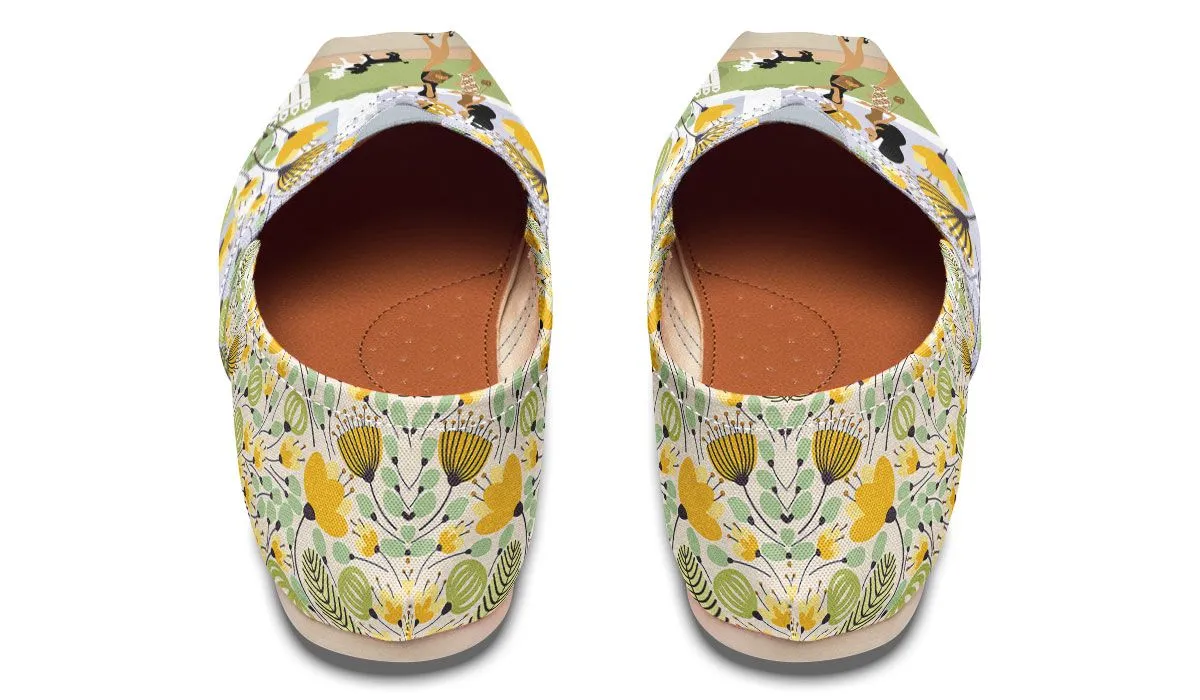 Dog Divas Casual Shoes