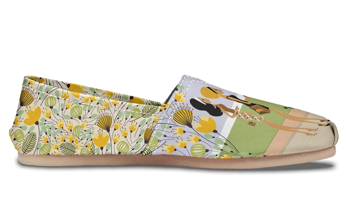 Dog Divas Casual Shoes