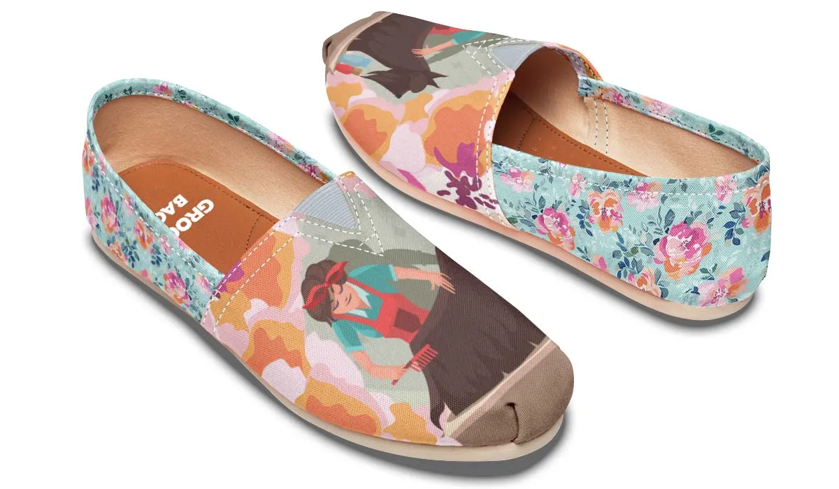 Dog Grooming Casual Shoes