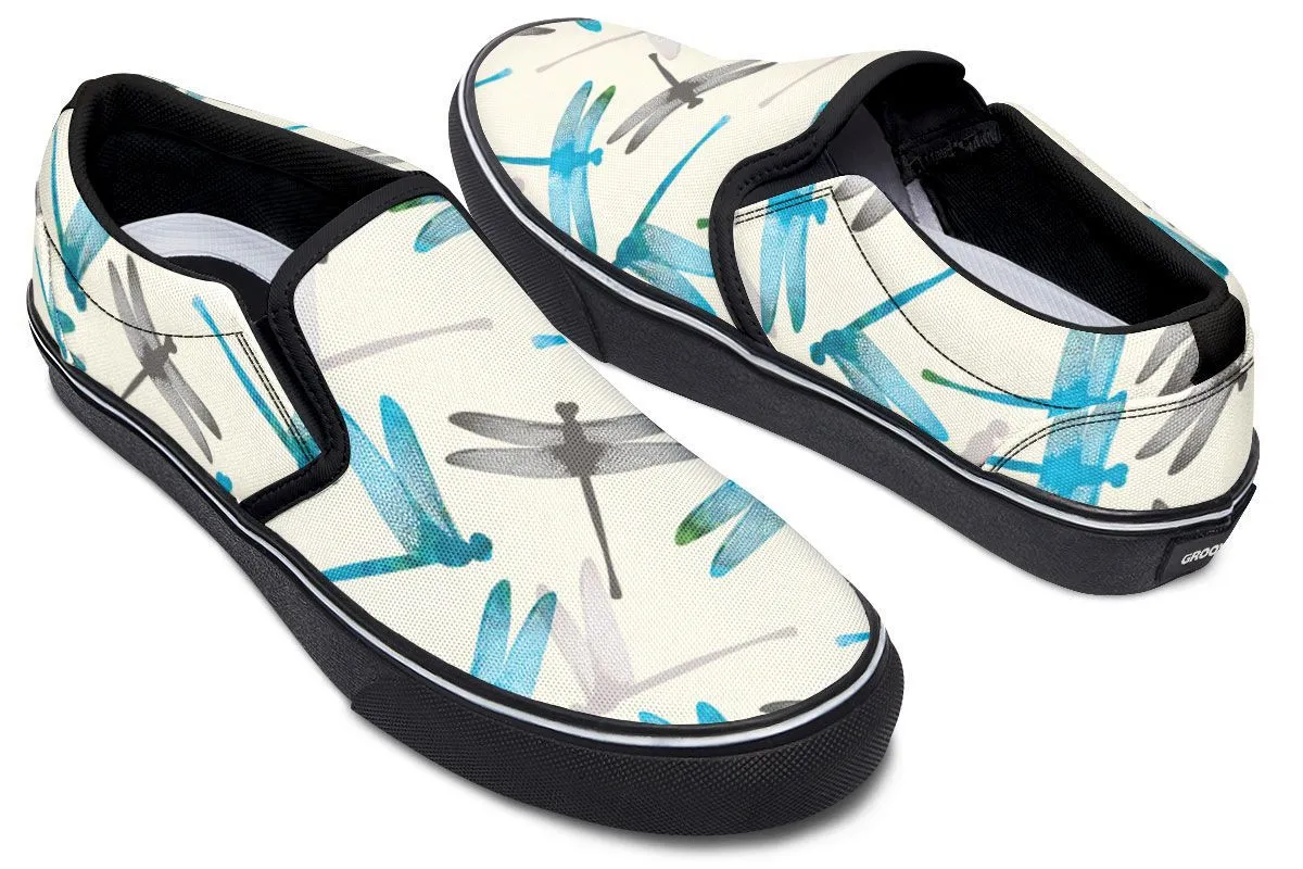 Dragonfly Pattern Slip-On Shoes