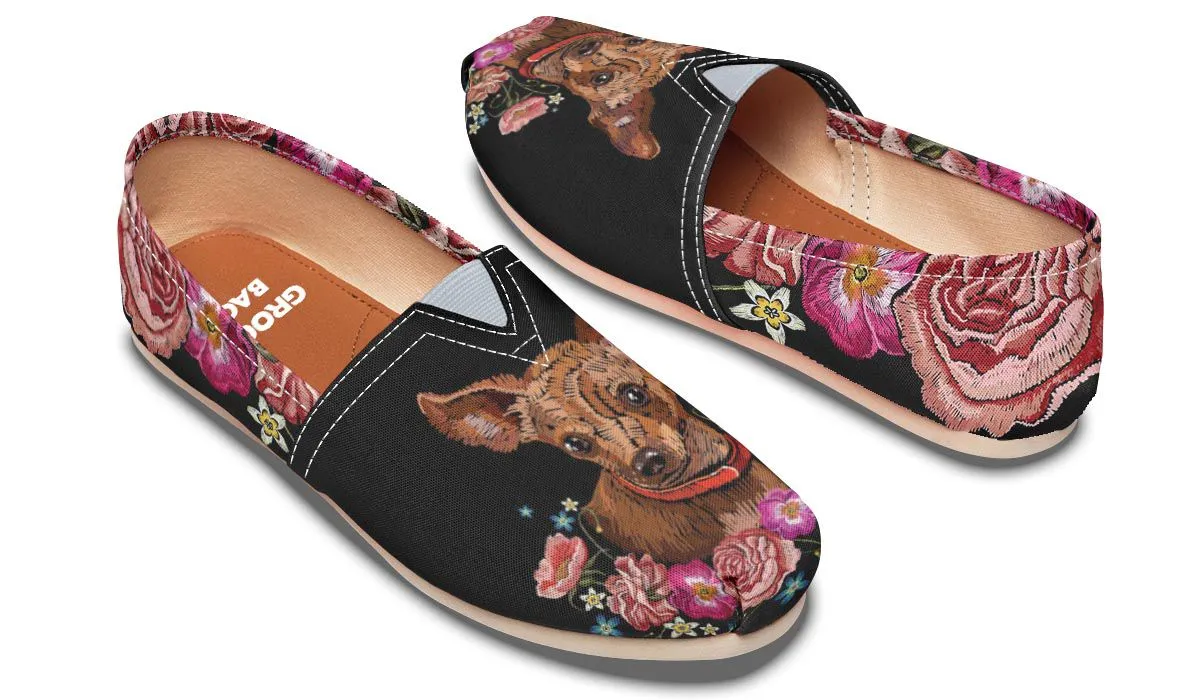Embroidery Chihuahua Casual Shoes