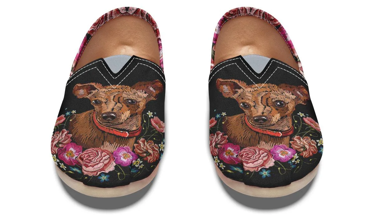 Embroidery Chihuahua Casual Shoes