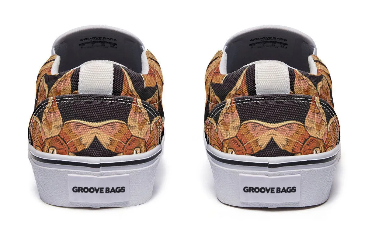 Embroidery Dragon Slip-On Shoes
