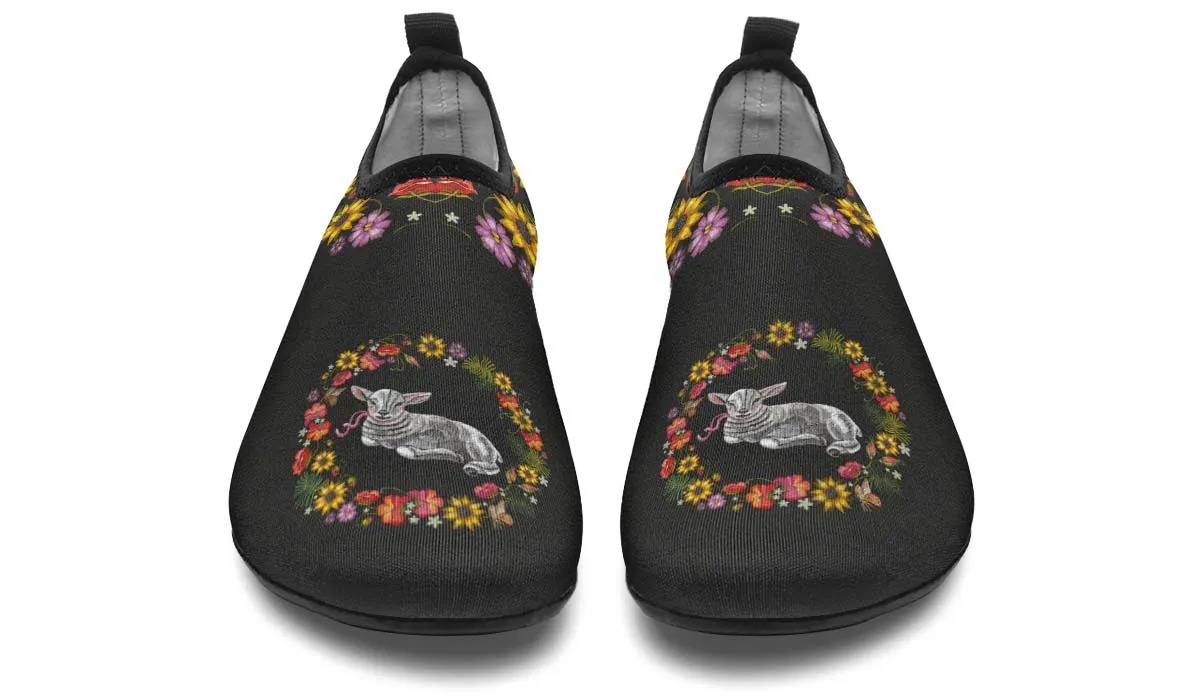 Embroidery Sheep Aqua Barefoot Shoes