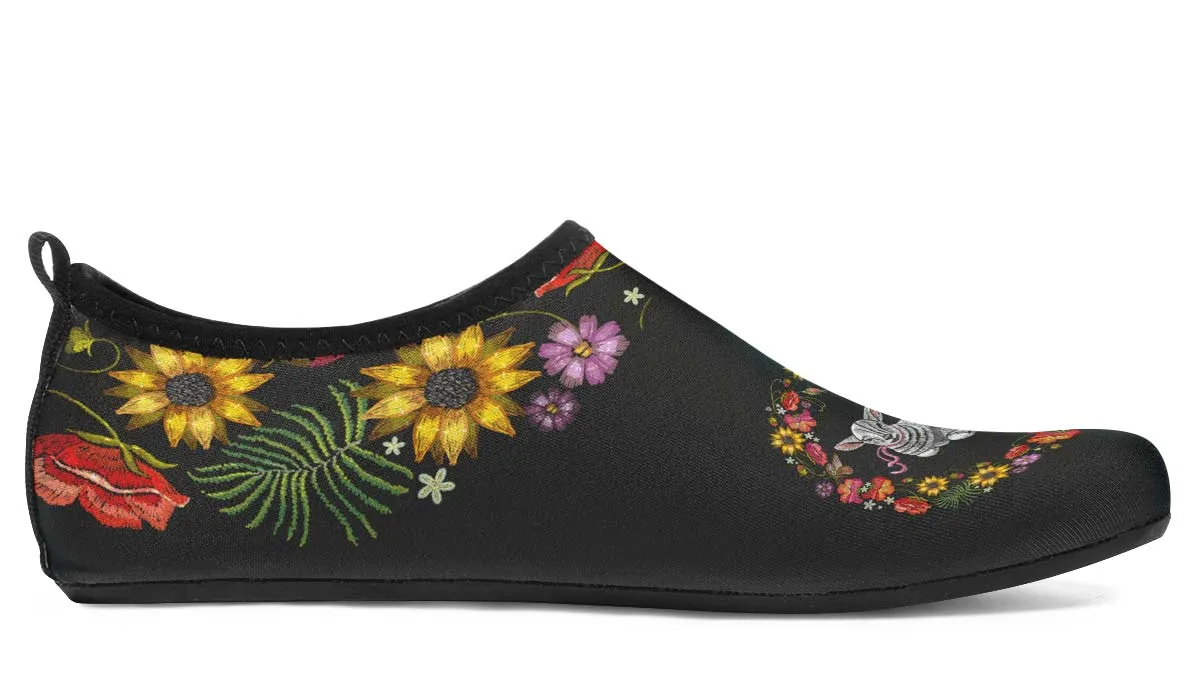 Embroidery Sheep Aqua Barefoot Shoes