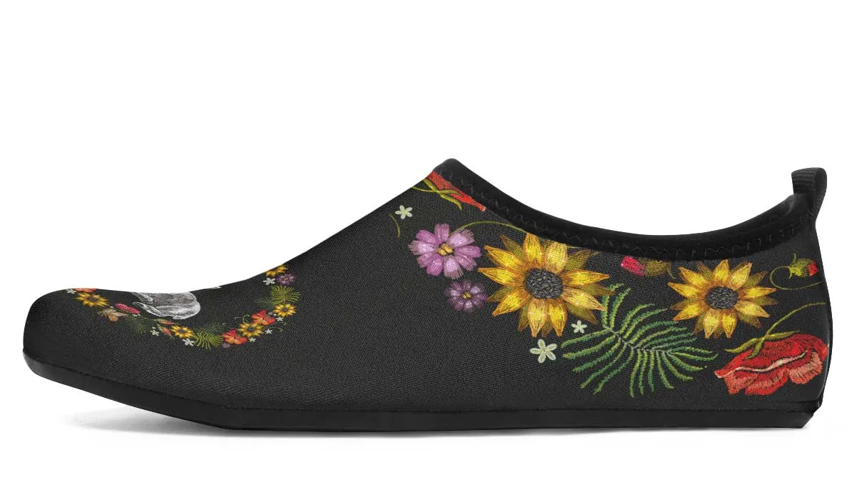 Embroidery Sheep Aqua Barefoot Shoes