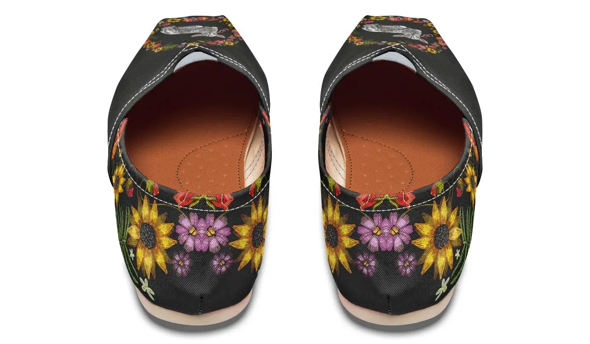 Embroidery Sheep Casual Shoes