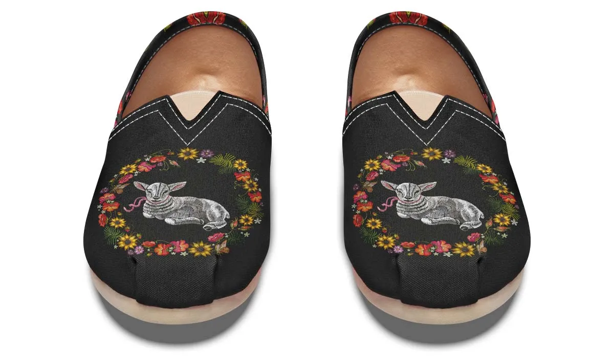 Embroidery Sheep Casual Shoes