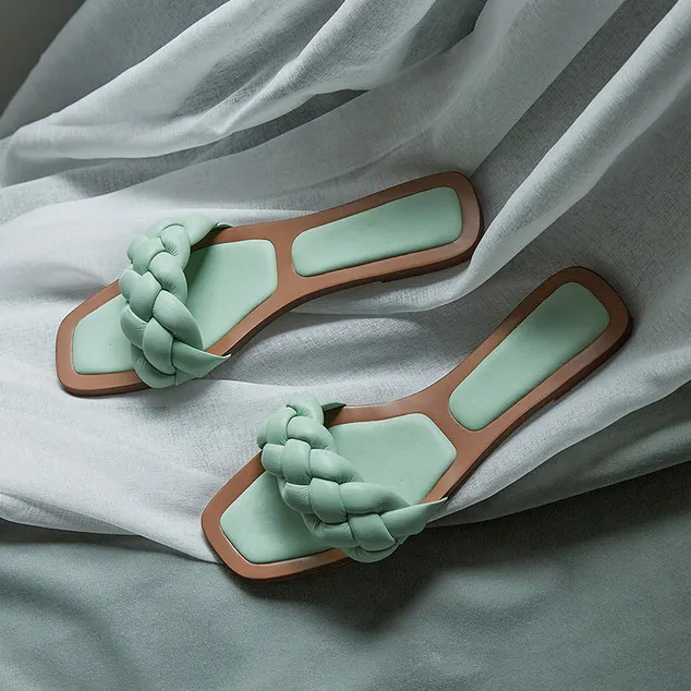 Fabiola Sandals