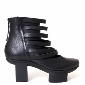 Falls Women's Leather Boot