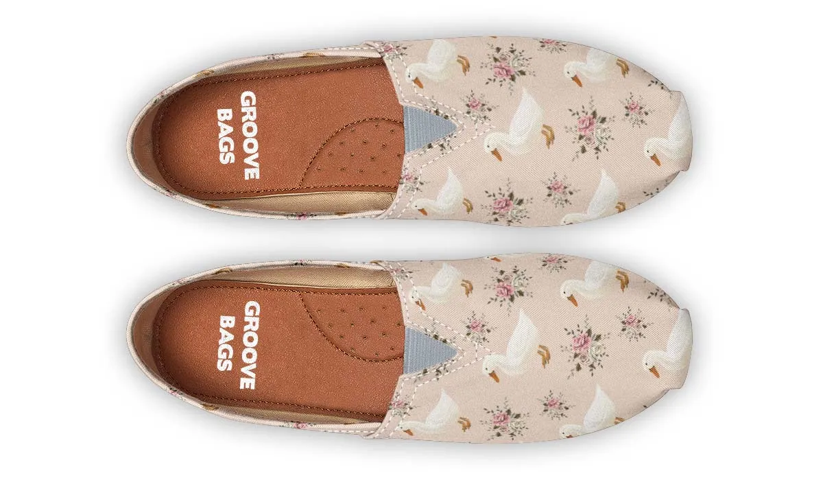 Floral Duck Pattern Casual Shoes