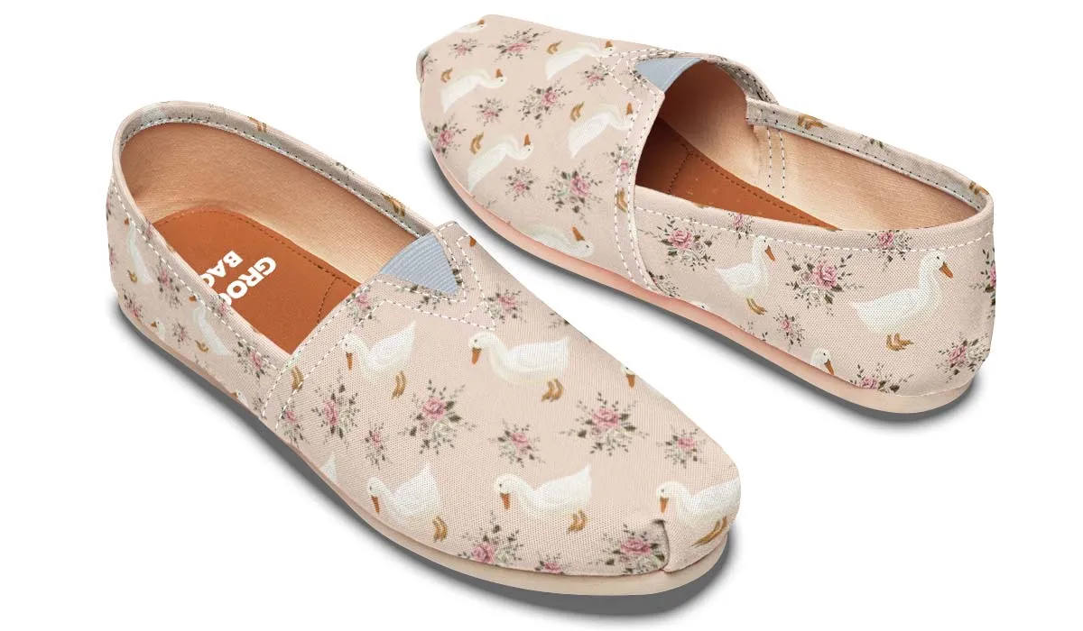 Floral Duck Pattern Casual Shoes