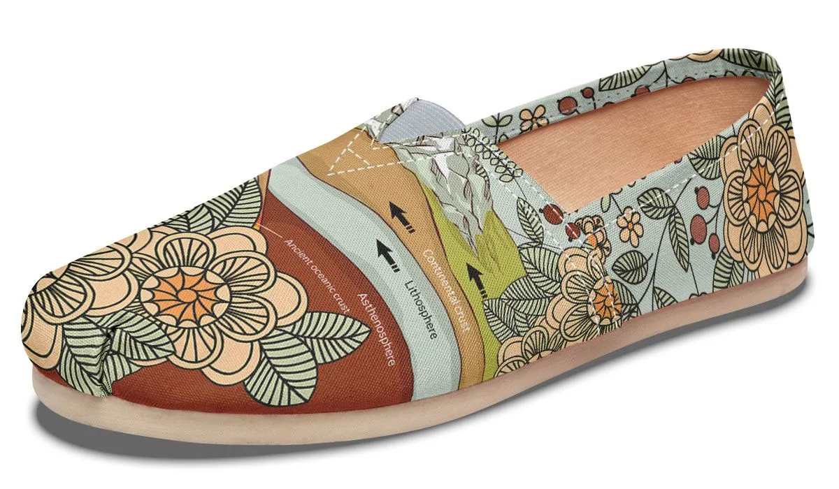 Floral Mountain Range Casual Shoes