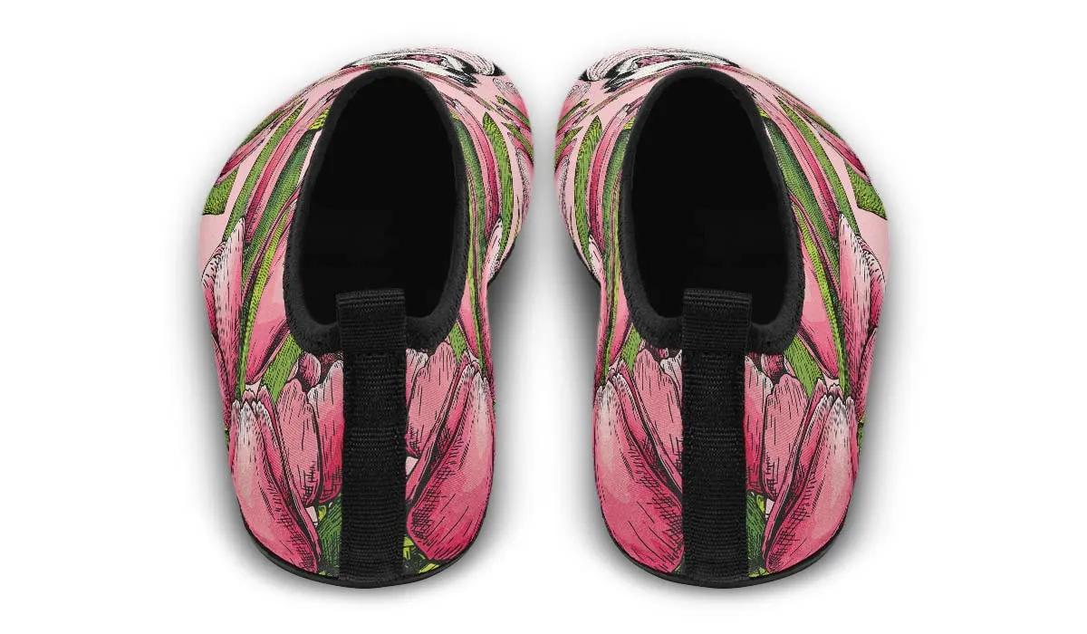 Goofy Siberian Husky Aqua Barefoot Shoes