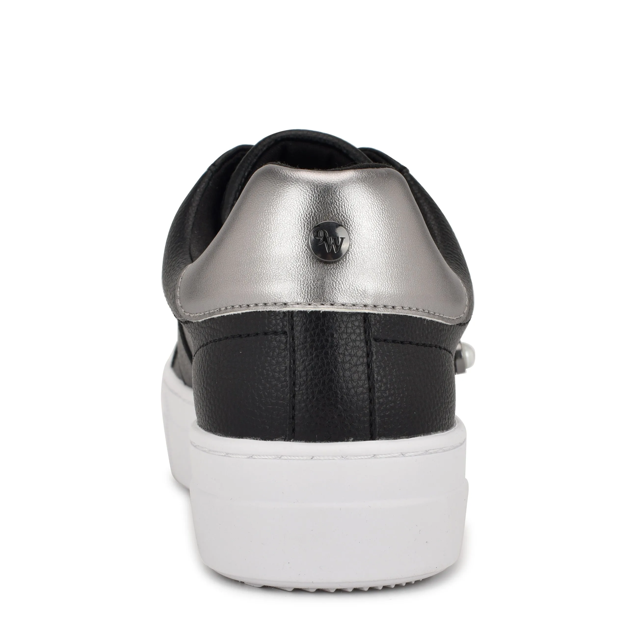 Gripes Laceup Sneaker