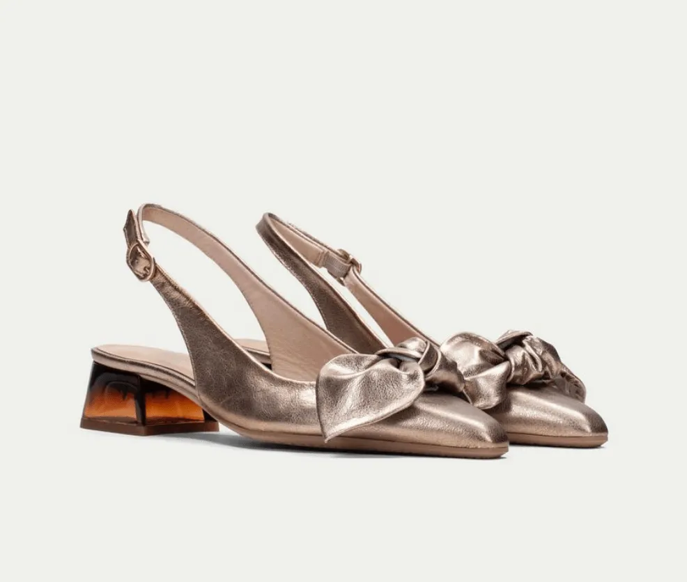 HI252625 Sahara Gold Slingback