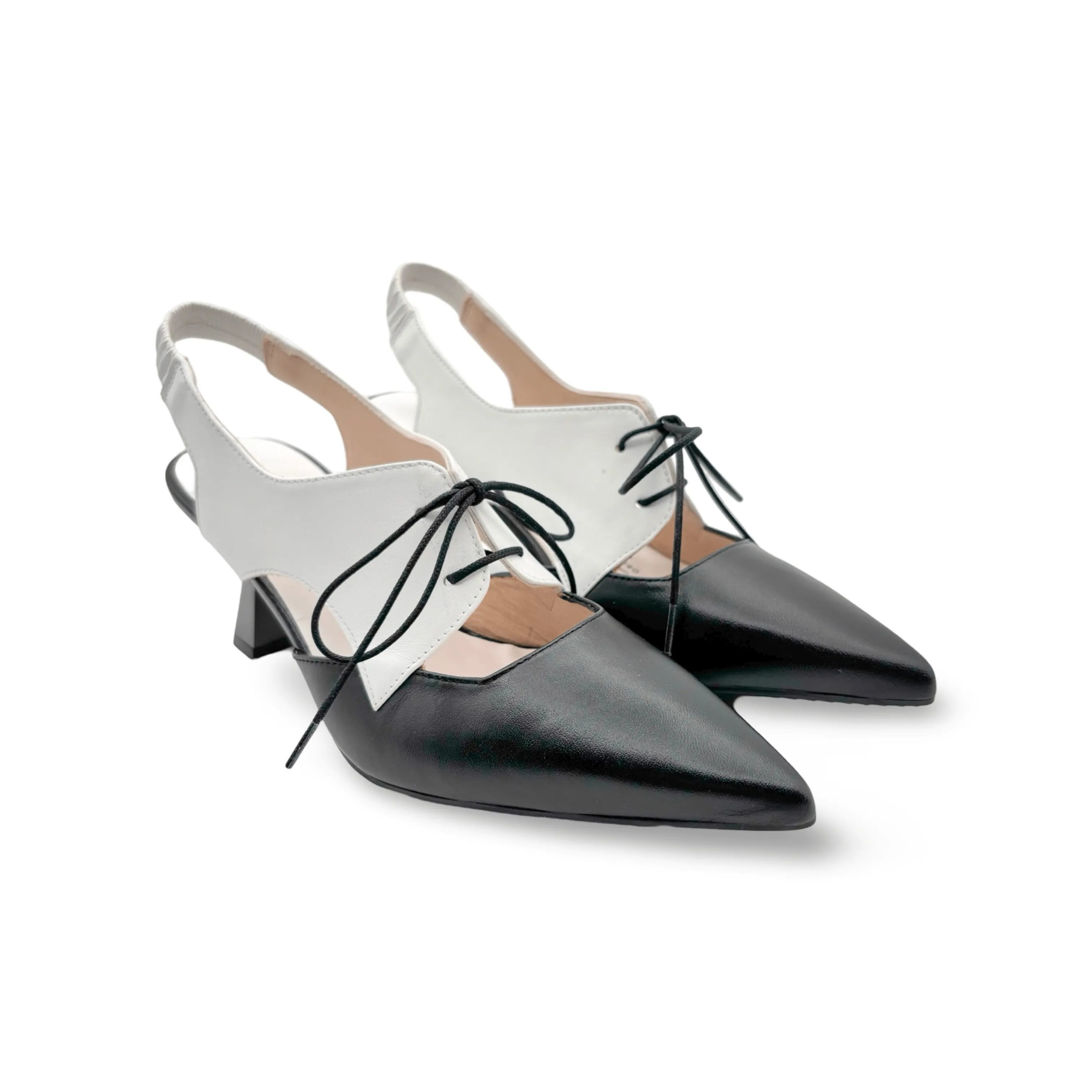 HV253907 Nova Tuxedo Lace up Pump