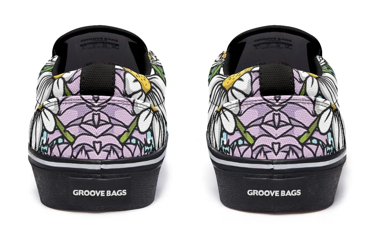 Illustrated Golden Retriever Slip-On Shoes