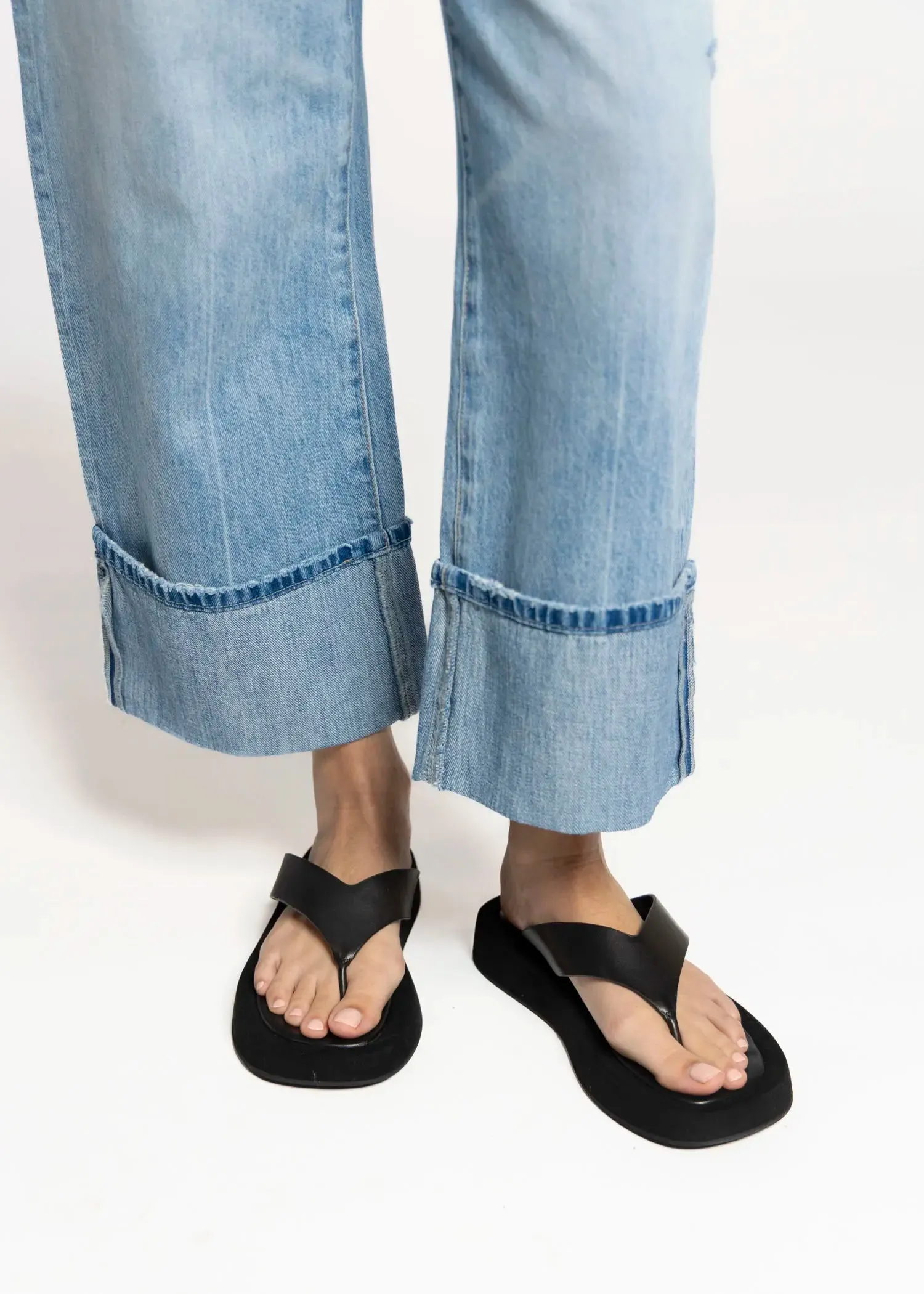 Ives Thong Sandal