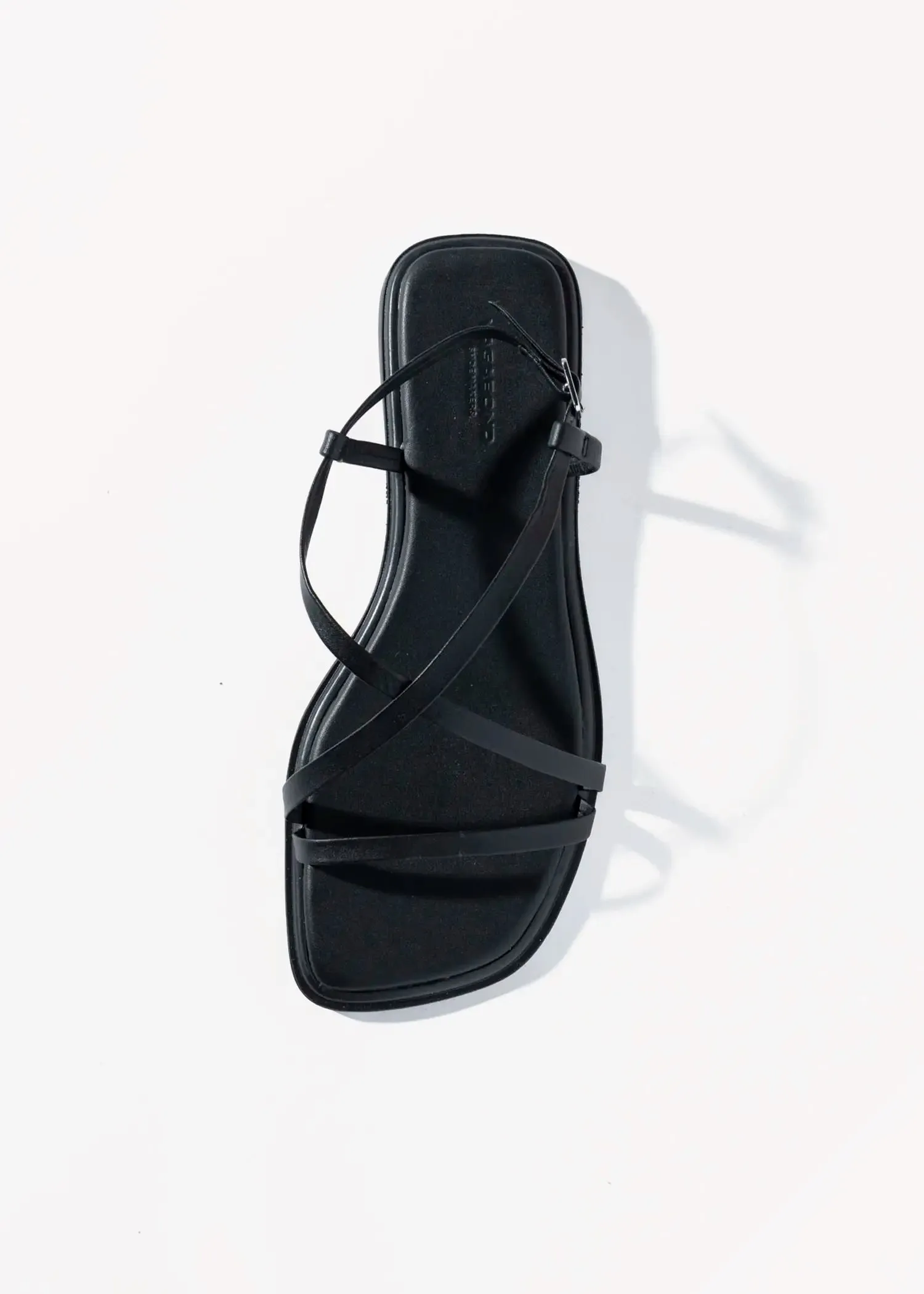 Izzy Flat Sandal