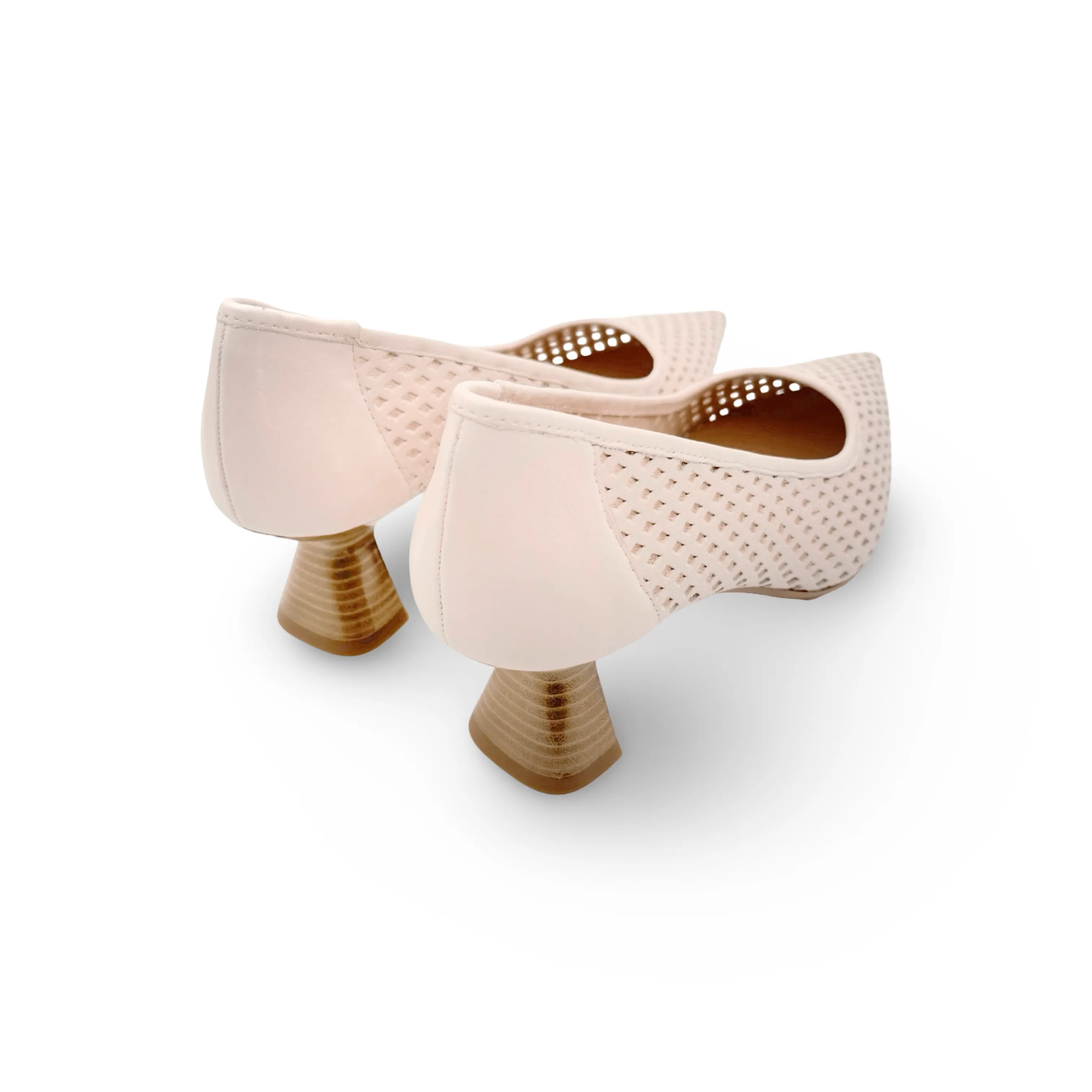 KAL5297 Nude Perforated Leather Pump