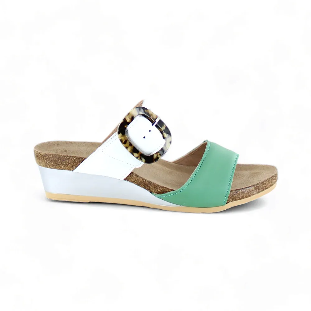 Kingdom Wedge Sandal (5054)