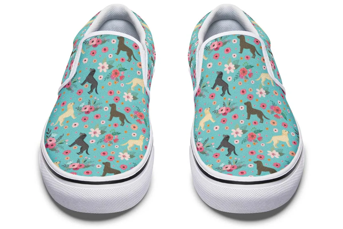 Labrador Retriever Flower Slip-On Shoes