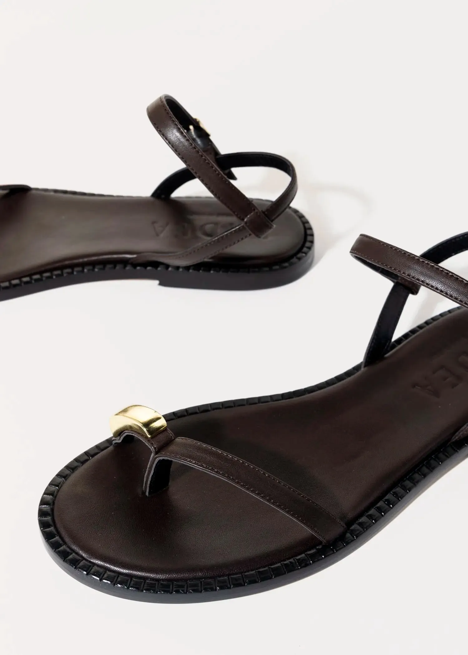 Leather Toe Ring Sandal