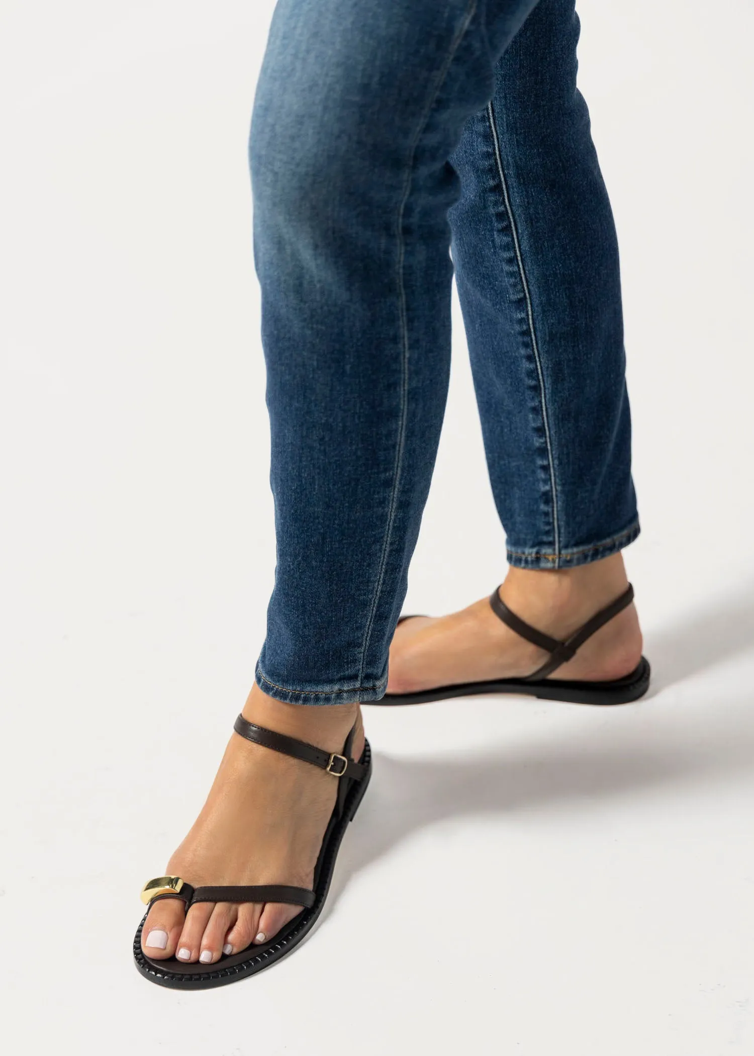 Leather Toe Ring Sandal