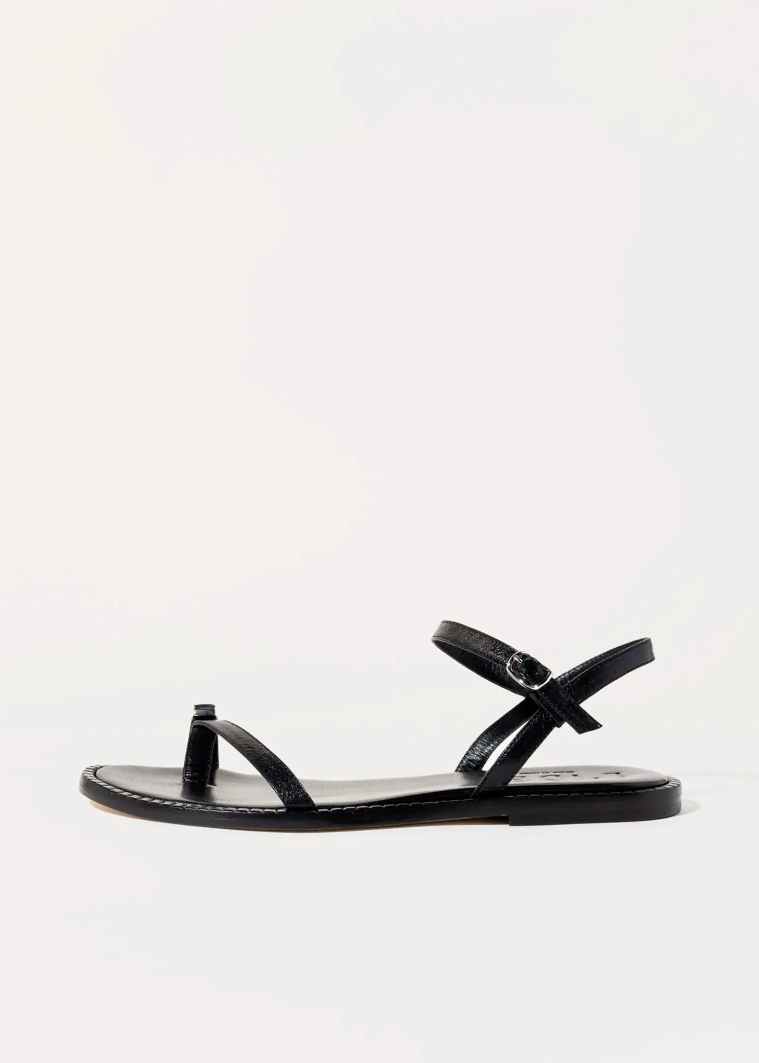 Leather Toe Ring Sandal