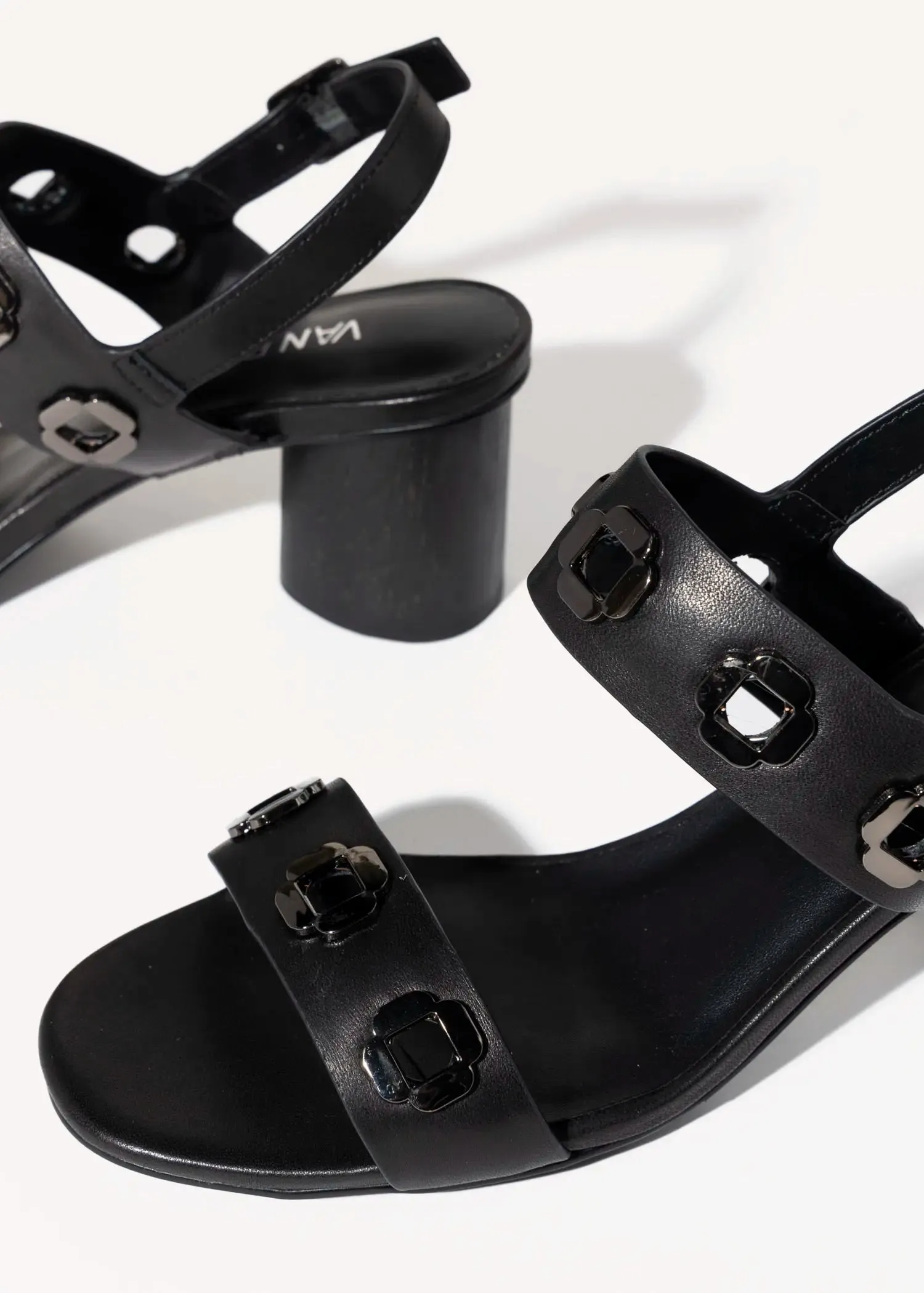 Livana Heeled Sandal