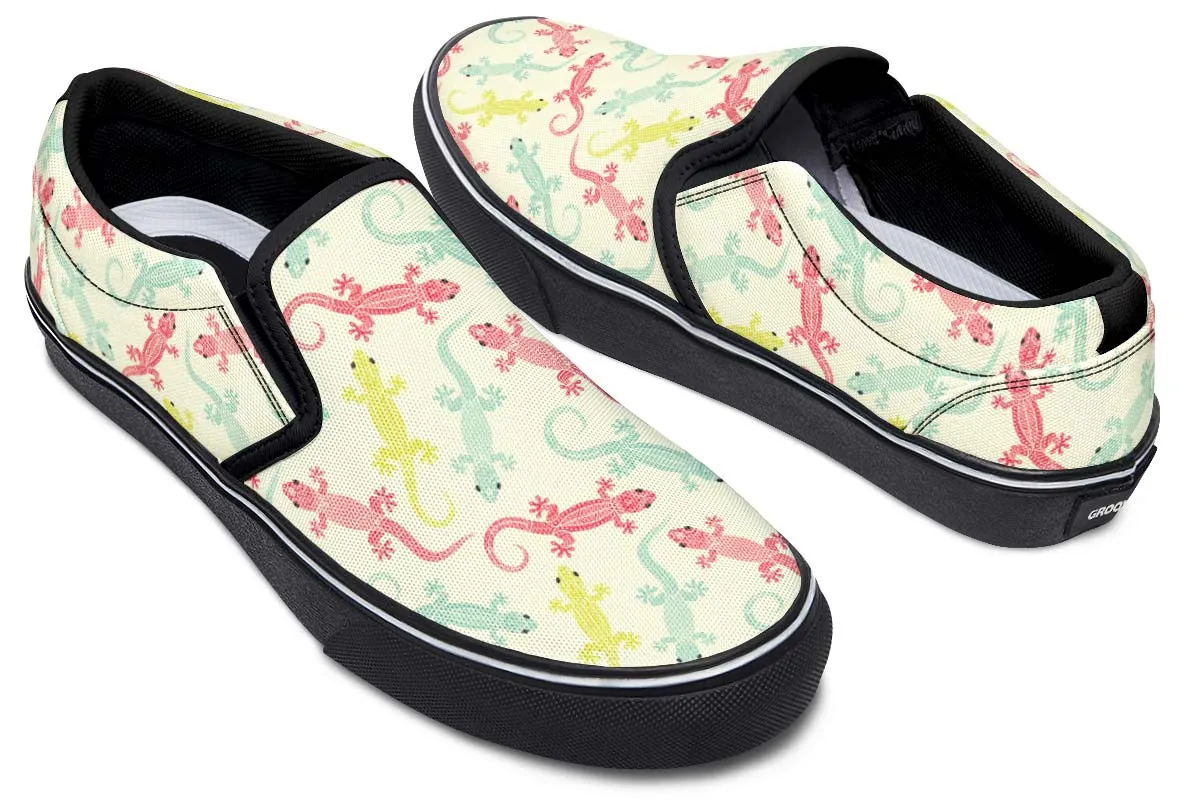Lizard Pattern Slip-On Shoes