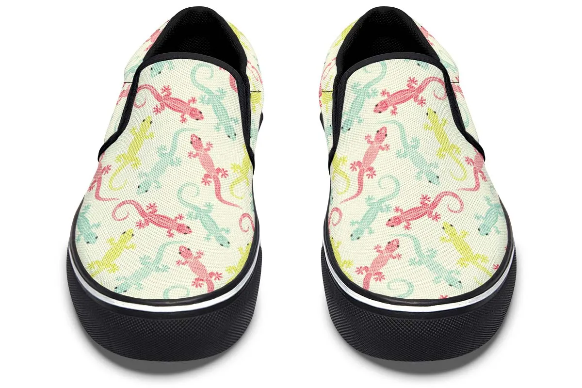 Lizard Pattern Slip-On Shoes