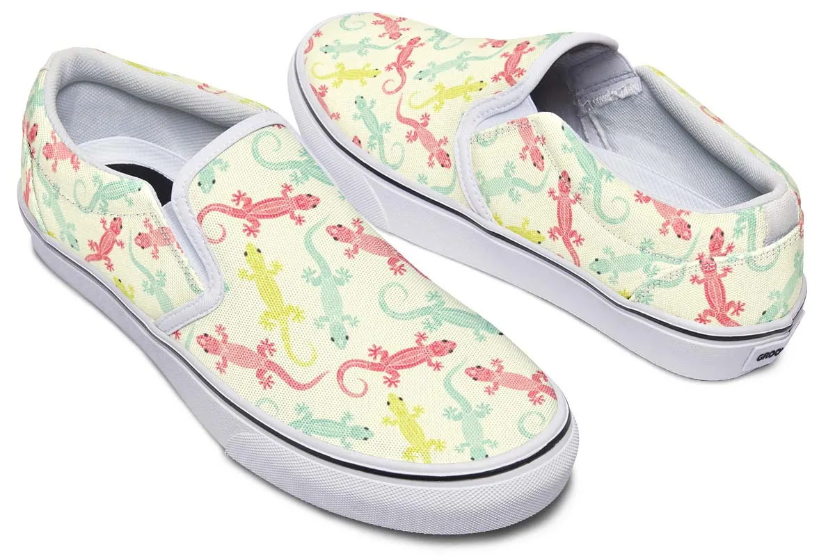 Lizard Pattern Slip-On Shoes