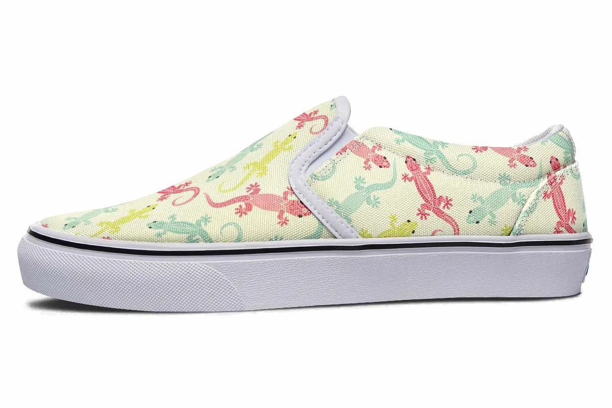 Lizard Pattern Slip-On Shoes