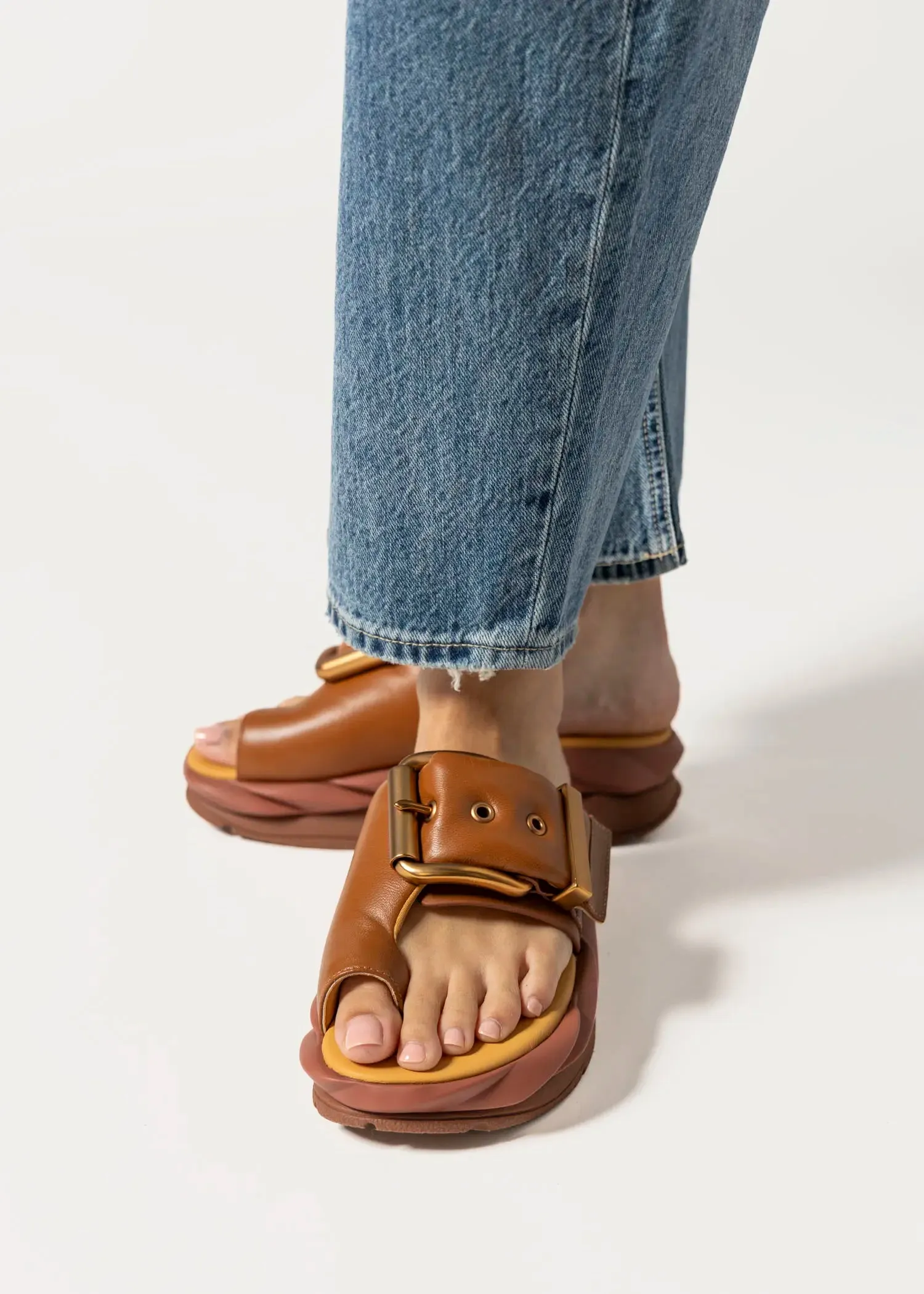 Mellow Glow Sandal